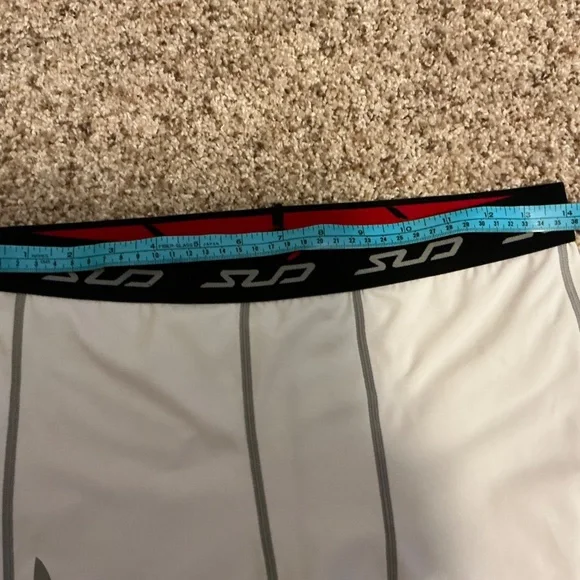 MEN'S SUB COMPRESSION RUNNING SHORTS - Picture 6 of 7